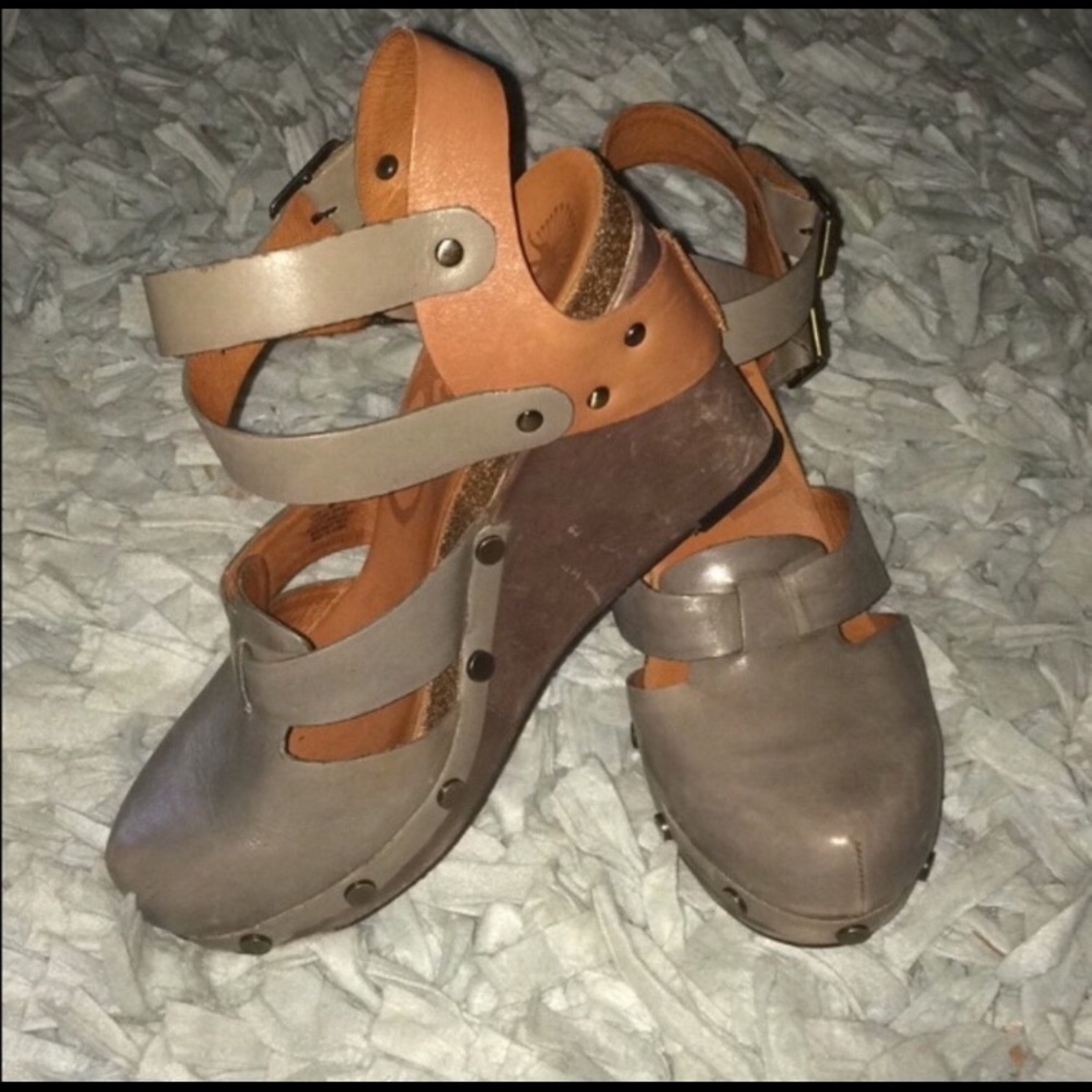 OTBT Aiken wedge heel